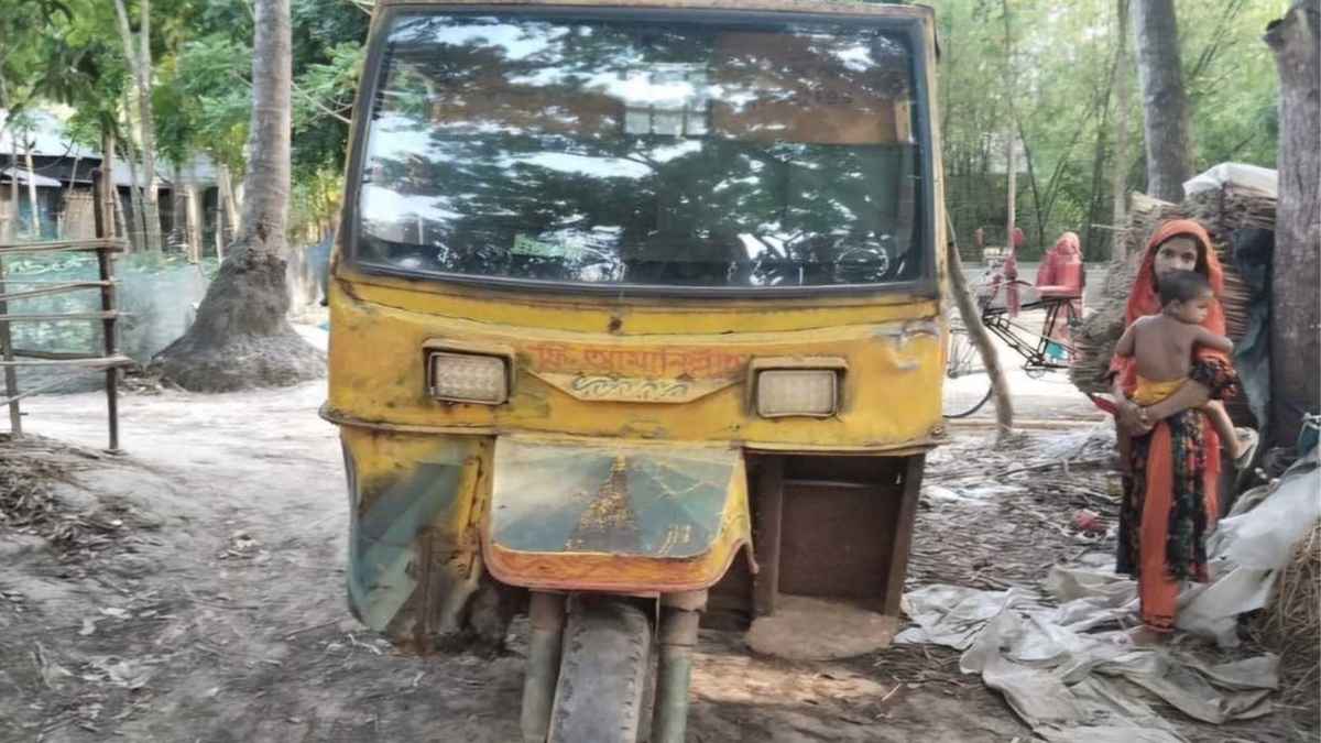 ফরিদপুরে বাবার গাড়ির নিচে চাপা পড়ে প্রাণ গেল সন্তানের